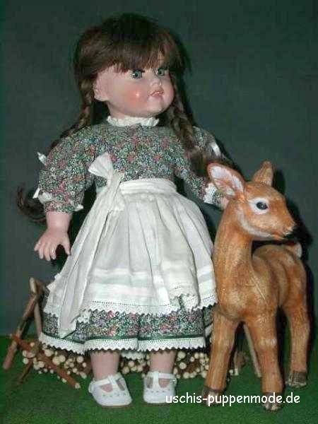 Puppendirndl aus Blümchenstoff, mit
Batistschürze